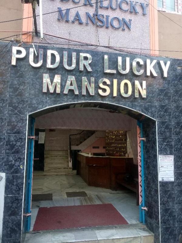 Spot On 80584 Pudur Lucky Mansion Hotel Csennai Kültér fotó
